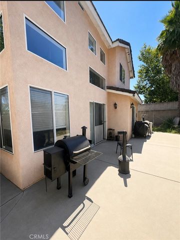 385 Greenwood Court, Pomona, CA 91766