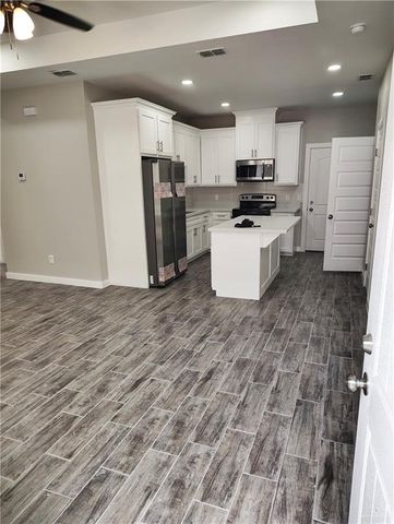 3209 Briggs Road, Weslaco, TX 78596