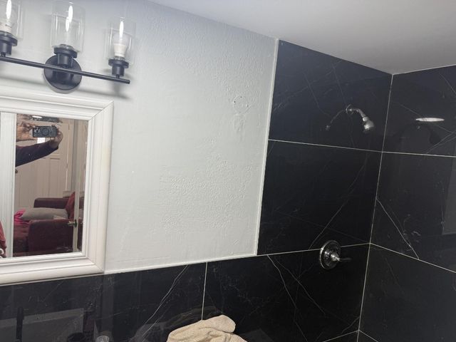 7541 NW 44th Court, Coral Springs, FL 33065