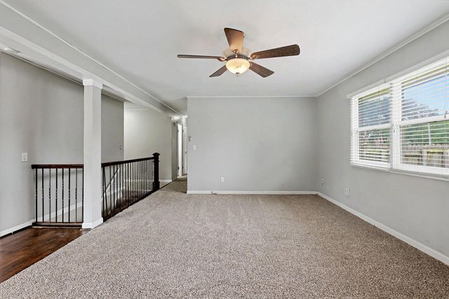 9320 E Barron Cir, Wichita, KS 67207