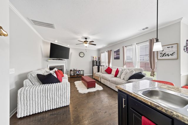 123 Annapolis Bend Cir, Hendersonville, TN 37075