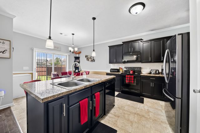 123 Annapolis Bend Cir, Hendersonville, TN 37075