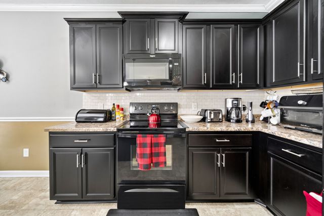 123 Annapolis Bend Cir, Hendersonville, TN 37075