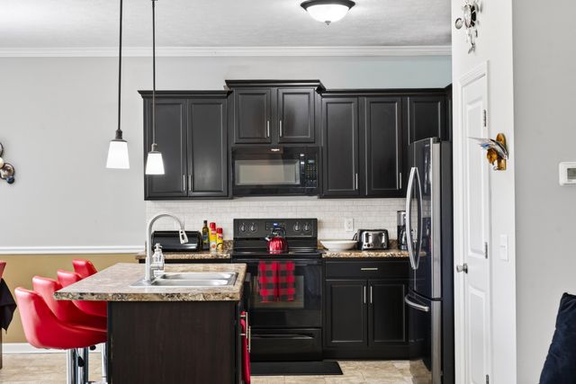 123 Annapolis Bend Cir, Hendersonville, TN 37075