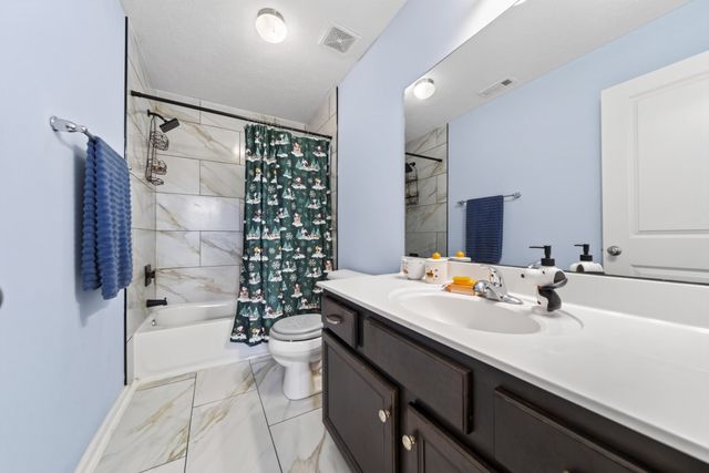 123 Annapolis Bend Cir, Hendersonville, TN 37075