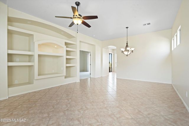 38912 S Serenity Lane, Tucson, AZ 85739