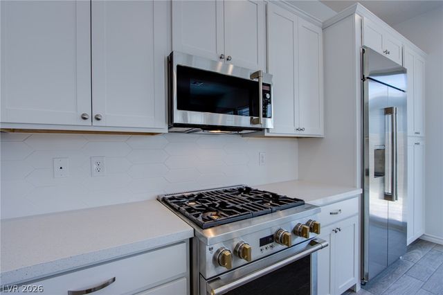 928 Allister Fields Lane, Las Vegas, NV 89138