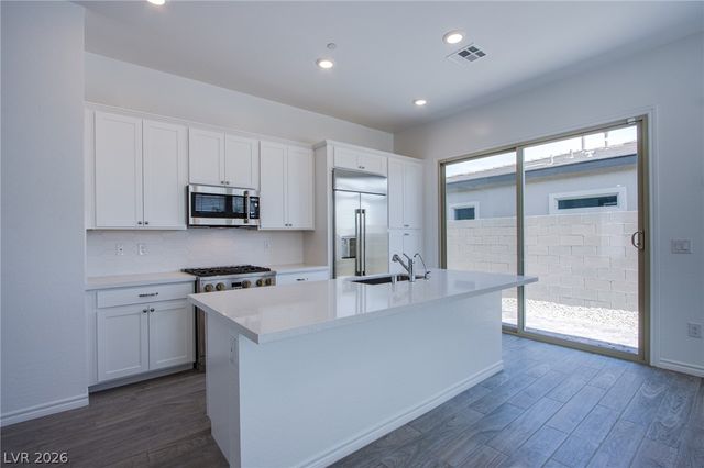 928 Allister Fields Lane, Las Vegas, NV 89138