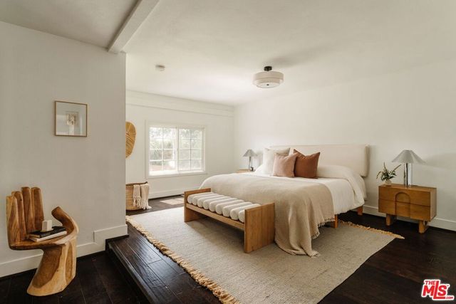 2331 S West View Street, Los Angeles, CA 90016