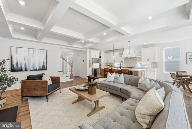 5413 WOODWAY DR, Alexandria, VA 22310