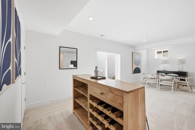 5413 WOODWAY DR, Alexandria, VA 22310