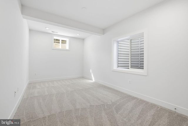 5413 WOODWAY DR, Alexandria, VA 22310
