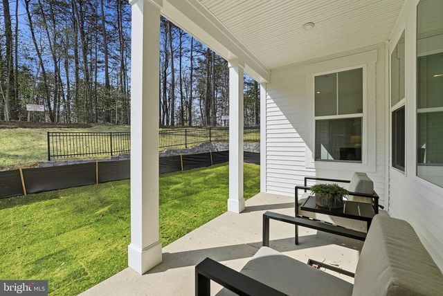 5413 WOODWAY DR, Alexandria, VA 22310
