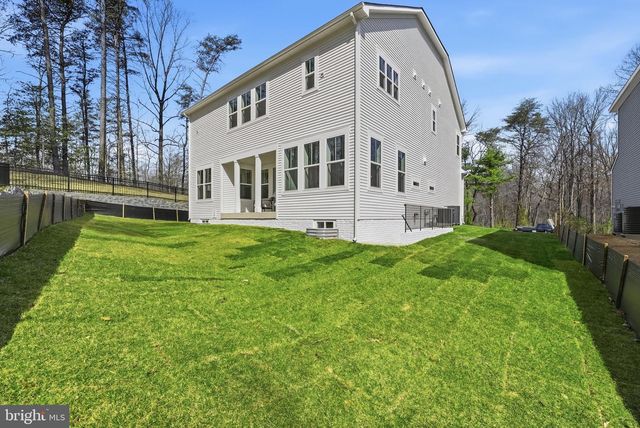 5413 WOODWAY DR, Alexandria, VA 22310