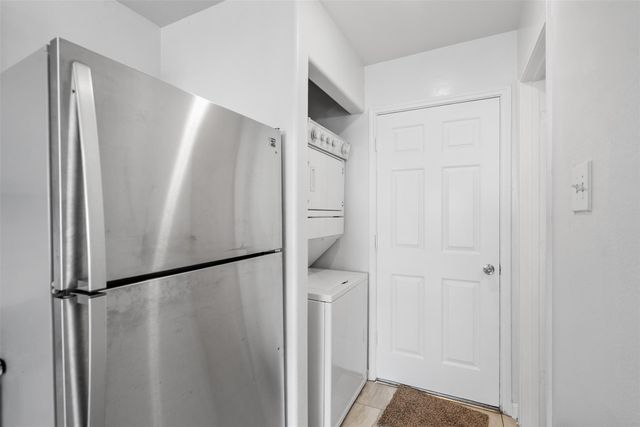 6810 Strathmore Place Court, Katy, TX 77449
