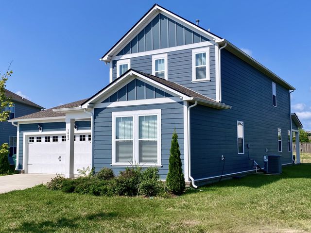 1002 Cunningham Cir, Spring Hill, TN 37174