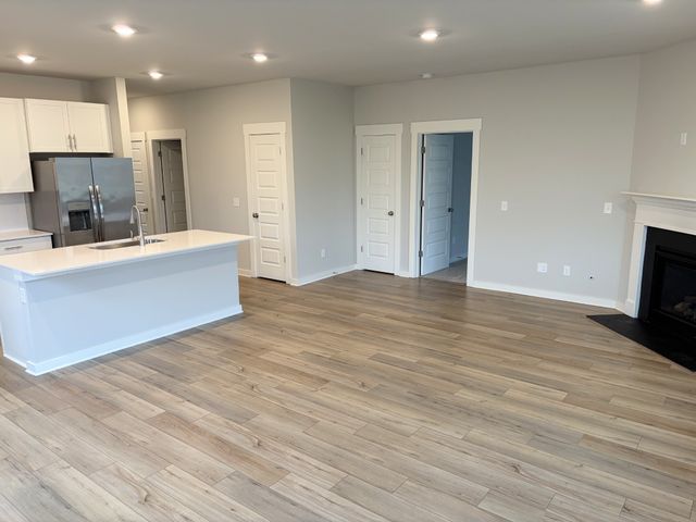 1002 Cunningham Cir, Spring Hill, TN 37174