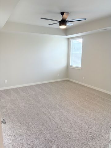 1002 Cunningham Cir, Spring Hill, TN 37174