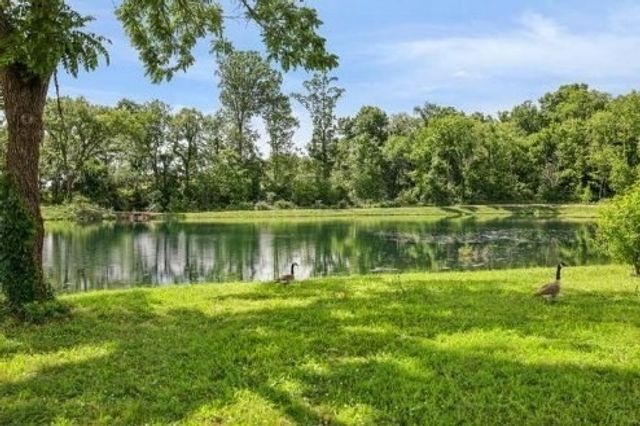 1002 Cunningham Cir, Spring Hill, TN 37174