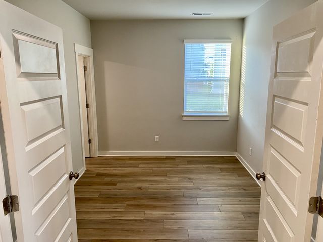 1002 Cunningham Cir, Spring Hill, TN 37174