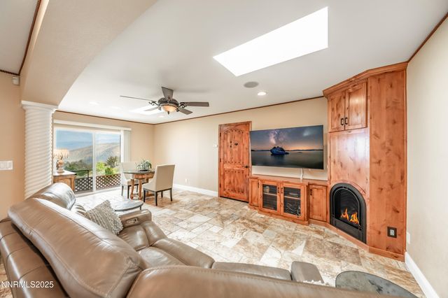 8045 List Country Road, Washoe Valley, NV 89704