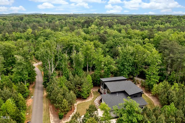 586 Poythress Road, Chapel Hill, NC 27516