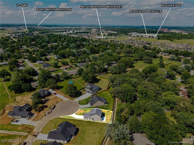 9009 Carson Way, Fort Smith, AR 72908