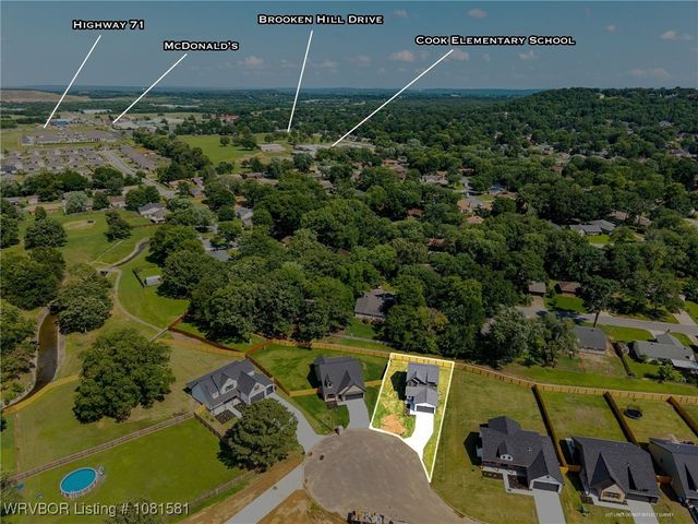 9009 Carson Way, Fort Smith, AR 72908