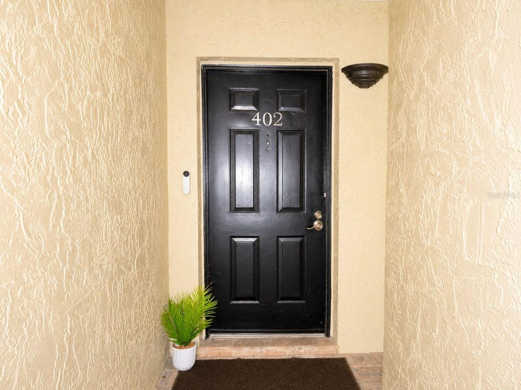 6301 58TH STREET N 402, Pinellas Park, FL 33781