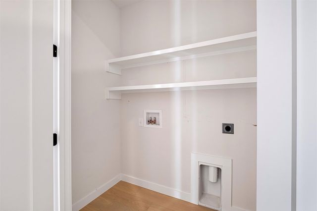 4324 Airport BLVD A, Austin, TX 78722