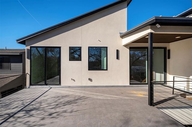 4324 Airport BLVD A, Austin, TX 78722