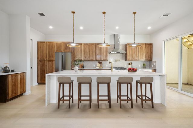 4324 Airport BLVD A, Austin, TX 78722