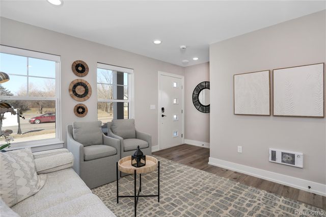 29977 Center Street, Lyon Charter Township, MI 48165