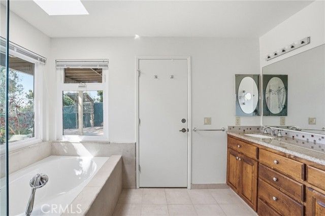 1376 Ken Avenue, Santa Maria, CA 93455