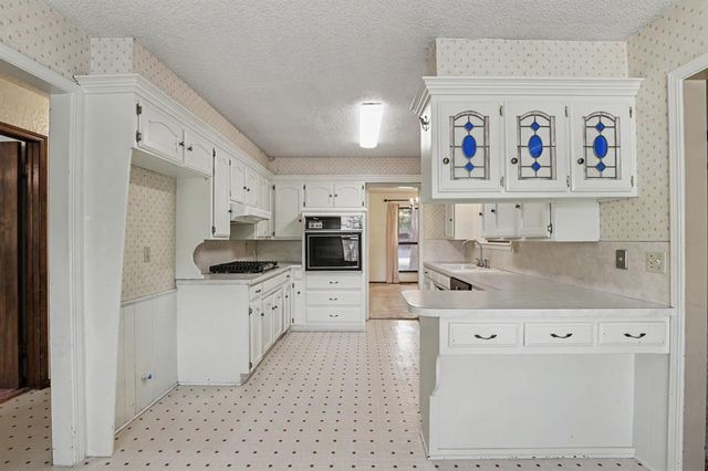 5609 NW 114th Street, Oklahoma City, OK 73162