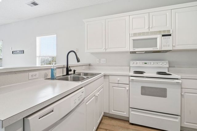 2020 Cross Gate Blvd Unit 201, Surfside Beach, SC 29575