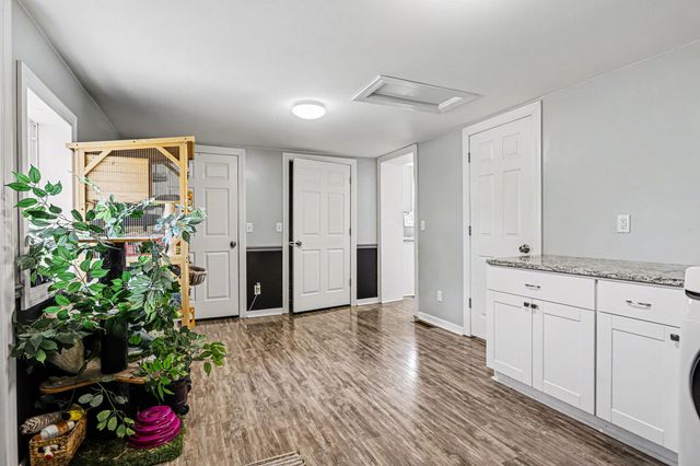 454 E Chicago Street, Jonesville City, MI 49250