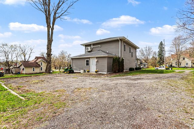 454 E Chicago Street, Jonesville City, MI 49250