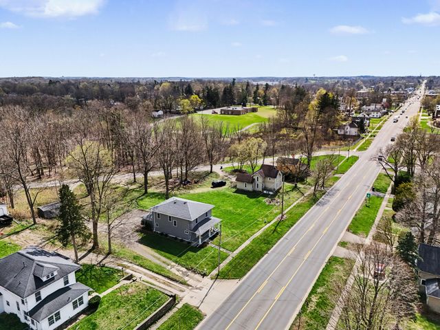 454 E Chicago Street, Jonesville City, MI 49250