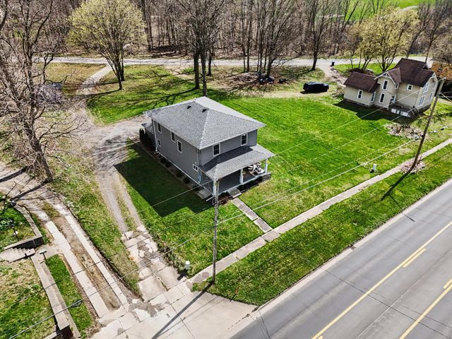 454 E Chicago Street, Jonesville City, MI 49250