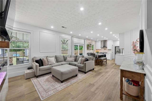 1877 carisbrook place, Austell, GA 30168