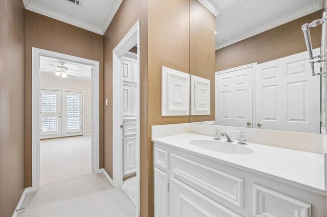 1721 Nantucket Drive 2, Houston, TX 77057