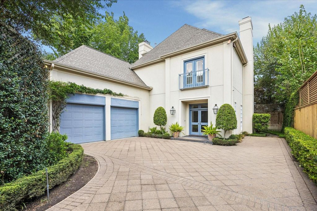 1721 Nantucket Drive 2, Houston, TX 77057