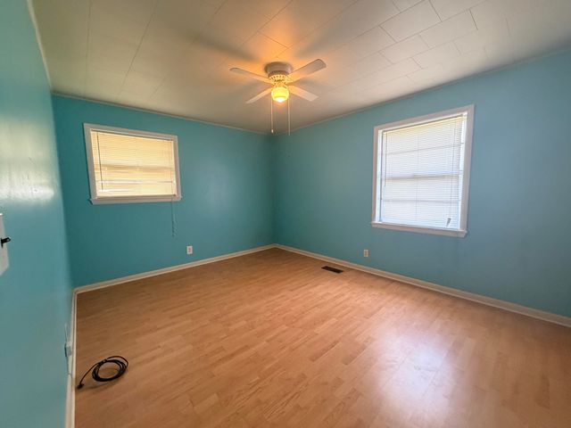 218 Broyles Road, Spring City, TN 37381