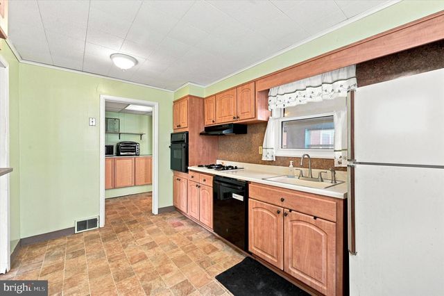907 HANCOCK STREET, Milmont Park, PA 19033