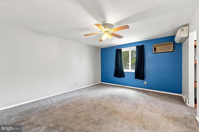 907 HANCOCK STREET, Milmont Park, PA 19033