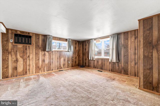 907 HANCOCK STREET, Milmont Park, PA 19033