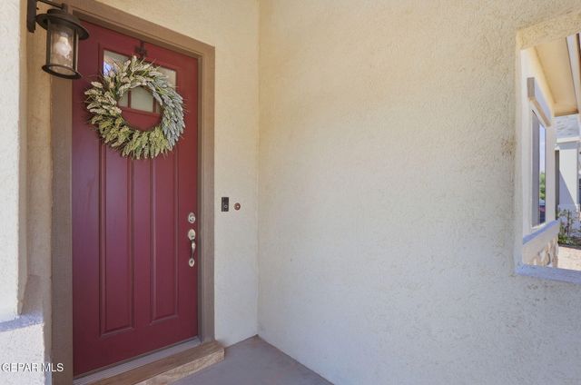 1102 GALLIUM Avenue, Santa Teresa, NM 88008
