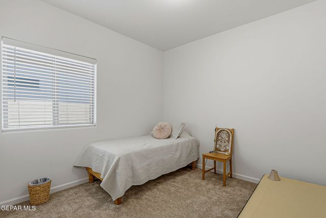 1102 GALLIUM Avenue, Santa Teresa, NM 88008