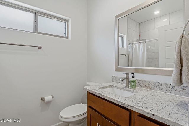 1102 GALLIUM Avenue, Santa Teresa, NM 88008